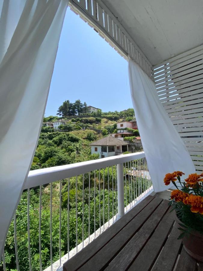 Yuri Guest House Gjirokaster Ngoại thất bức ảnh