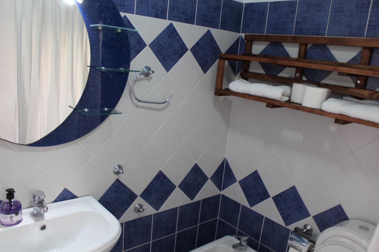 Yuri Guest House Gjirokaster Ngoại thất bức ảnh